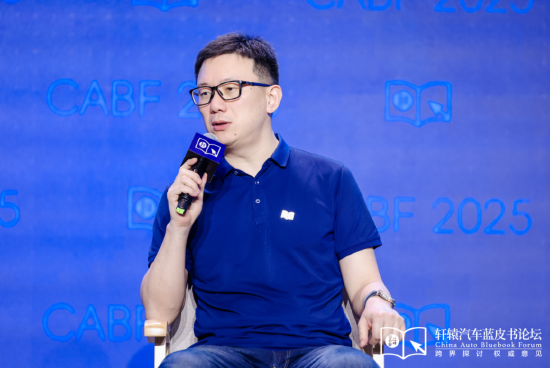 上汽大众傅(🐕)强(🖥)：南北大众最迫切的问题在新能源市场